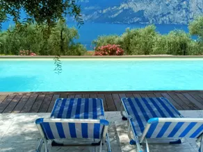 Domus Incantus • Garden & Lake View • Apartment 1 - Image 2