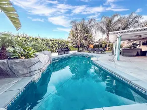 Emerald Home. 18 min to Disney. Pool, Full Kitchen - Image 1