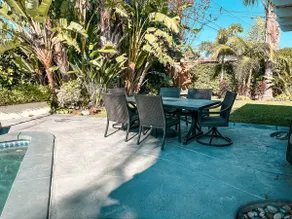 Emerald Home. 18 min to Disney. Pool, Full Kitchen - Image 4