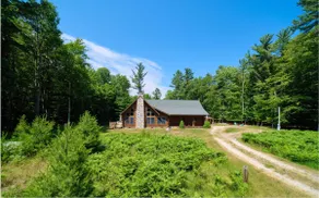 Beautiful Log Lodge Retreat near Beach, Dunes, Golf - Image 2