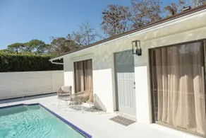 Modern Luxury Villa w/ Heated pool & patio  -6 min from WEF - Image 3