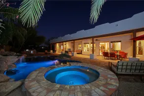 Luxury Custom Home on 1 acre, heated spa and pool, plus casita, no HOA, bring RV - Image 2