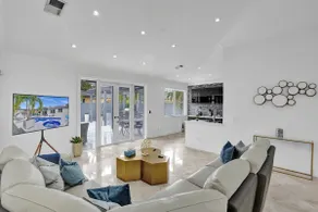 Luxury Home heated pool, Jacuzzi - Image 3