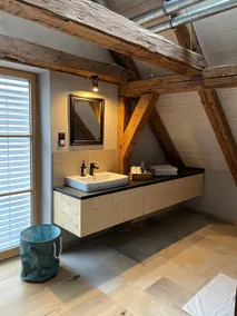 DG apartment in Alpine chic style - Image 3