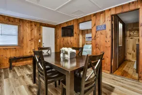 Adorable Cozy Cottage in Laconia - Image 4
