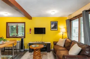 Cozy Loft Apartment in Downtown Conway, NH - Image 5