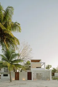 Beautiful house with pool a few steps from the sea - Image 4