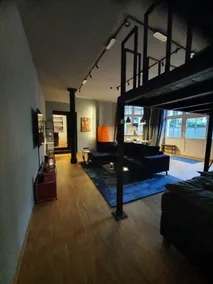 Industrial loft with private sauna - Image 3
