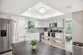 4BR Heated Pool Relaxation Home / Airport / Beach - Image 5