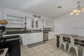 Well-Stocked + Nespresso + 2 Living Areas - Image 5