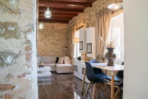 Olea Stone House near the sea - Image 4