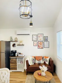 Mid-Century Cozy Bungalow - Image 2