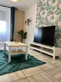 Bright and cozy, city center - Image 2