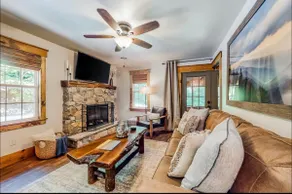 Cedar Shire near Dollywood / Island / LeConte - Image 3