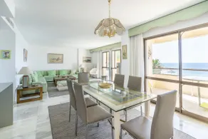 Front line beach apartment in The Edge with sea views - Image 5