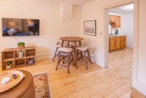 1Super Cool Downtown Apt #1 - Image 5