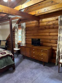 Fishermans Cabin - Image 3