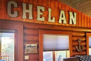 Cozy log cabin with hot tub! - Image 2
