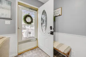 Snowbound Cottage - Image 4