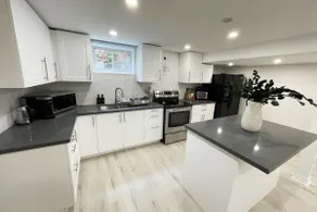 The Grimsby Getaway | Cozy, Full Kitchen, Fire Pit - Image 3