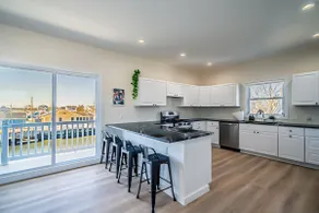 Spacious Family Oasis-Sunsets, Lagoon & Fire Pit - Image 5