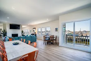 Spacious Family Oasis-Sunsets, Lagoon & Fire Pit - Image 4