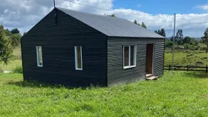 House in Castro with natural surroundings - Image 2