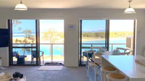 Water’s Edge Beach Apartment - Image 3