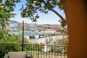 Family & Group Travelers : River View Retreat - Image 5