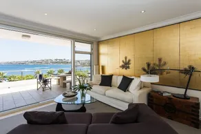 Clovelly lux Beachfront | 25m to Ocean • Sleeps 6 - Image 3