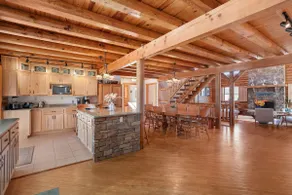 Heated Pool, Hot Tub, Sauna, 7 Springs, Sleeps 20 - Image 3