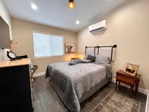 Luxury Loft - no cleaning fee - Historic Downtown - Image 3