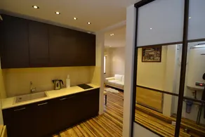 Modern Studio-apartment in the centre - Image 5