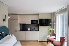 Numa | M Studio w/ Kitchen & Balcony - Image 4