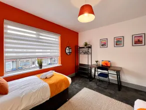 Daubney House - Great for Contractors or Family Holidays - Image 3