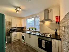 Daubney House - Great for Contractors or Family Holidays - Image 4