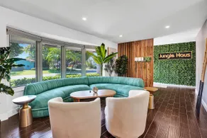 Family Beach Home. Pool & BBQ - Image 2