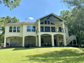 Lake Placid Family Getaway in Seguin, Texas - Image 2