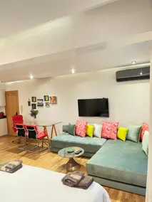 Homey Studio with balcony, Agdal - Image 5