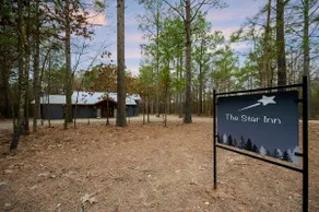 The Star Inn - Cabin sleeps 6 with hot tub! - Image 4
