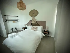 1 Corcega Beachfront Suites - Image 5