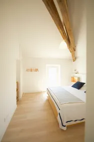Cozy loft with parking - Image 5