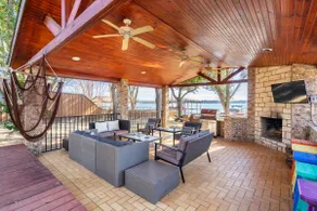Open Water Retreat - Image 2