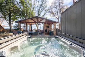 Open Water Retreat - Image 3