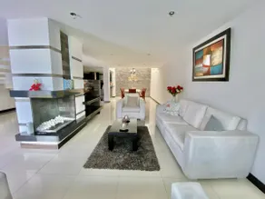 Modern Minimalist House Ibarra - Image 4