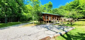 Music Mountain Retreat Cabin C - Image 3