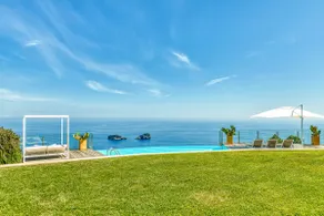 ERSTAUNLICHE VILLA MIT BLICK AUF DIE AMALFIKÜSTE UND DIE GALLISCHEN INSELN - Image 3