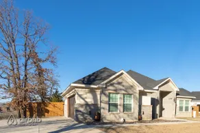 Brand New Home Sleeps 16+ comfortably! - Image 2