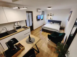 Studio with terrace and air conditioning - Image 5