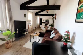 Cozy apartment in the heart of L'Isle-sur-la-Sorgues - Image 3